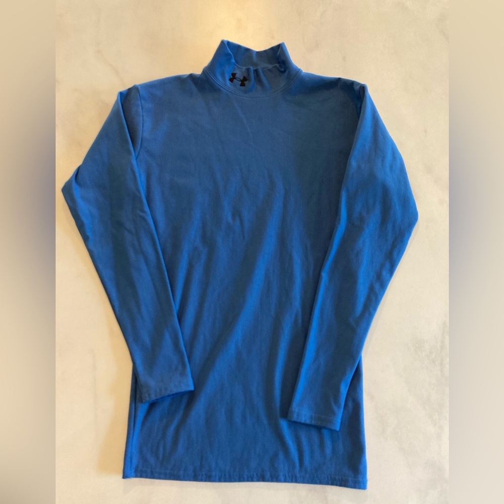 Under Armour women’s medium cold wear insulated basic mock neck blue